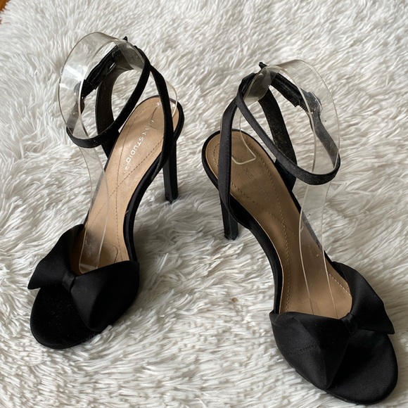 Black satin bow ankle wrap sandals, size 6 1/2 - Picture 1 of 12